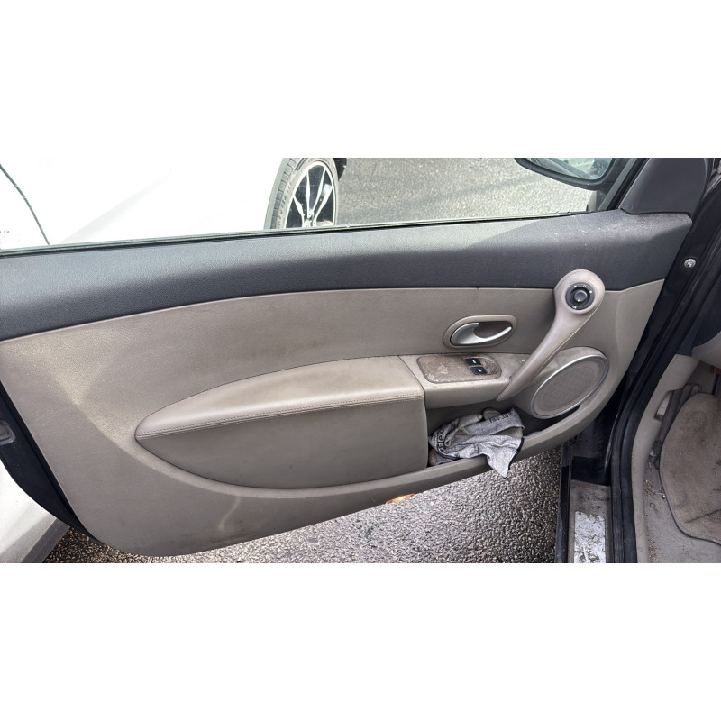 Optique avant principal gauche (feux)(phare) RENAULT CLIO 3 Photo n°19