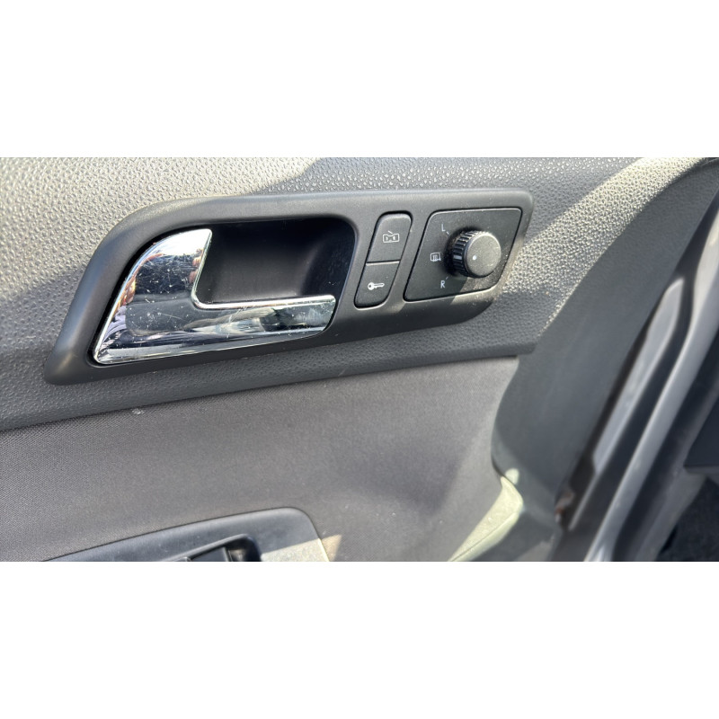Optique avant principal droit (feux)(phare) VOLKSWAGEN POLO 4 Photo n°15