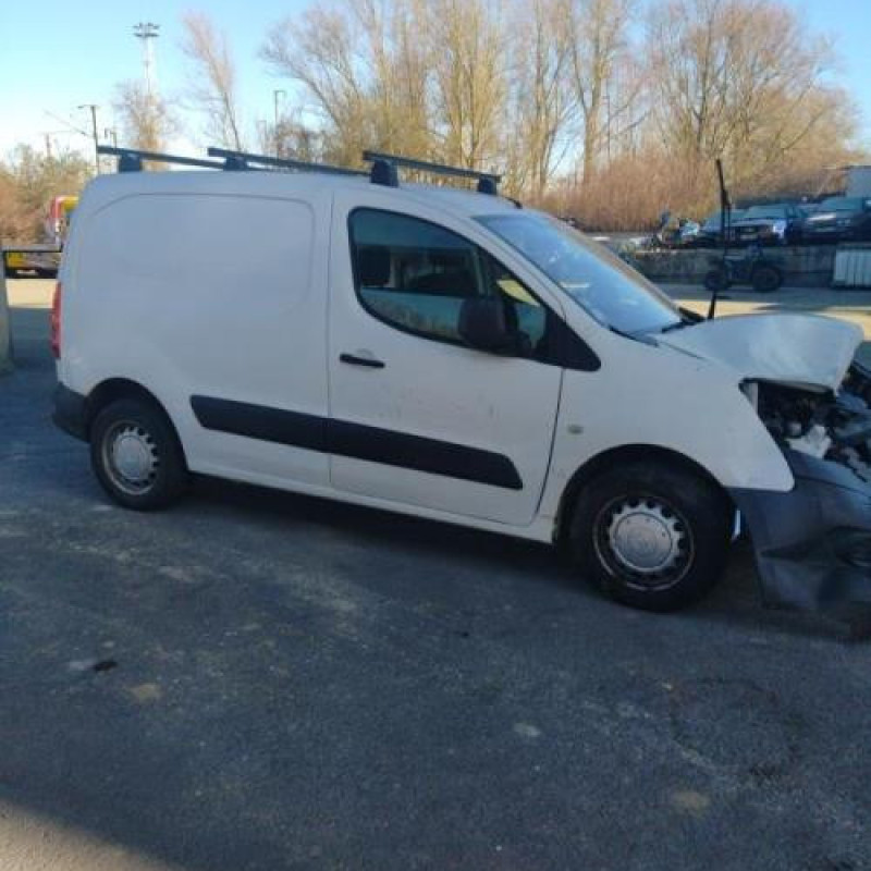 Pretensionneur de ceinture avant droit CITROEN BERLINGO 2 Photo n°5