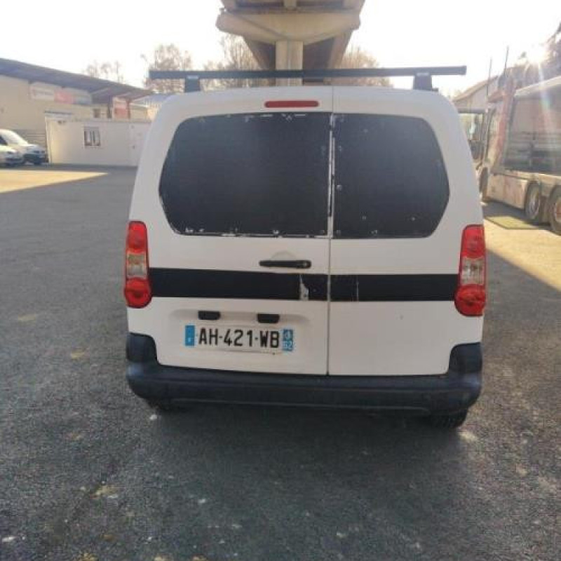 Pretensionneur de ceinture avant droit CITROEN BERLINGO 2 Photo n°6