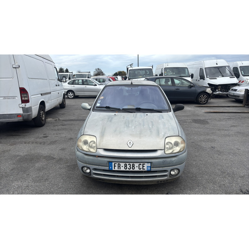 Optique avant principal gauche (feux)(phare) RENAULT CLIO 2 Photo n°13