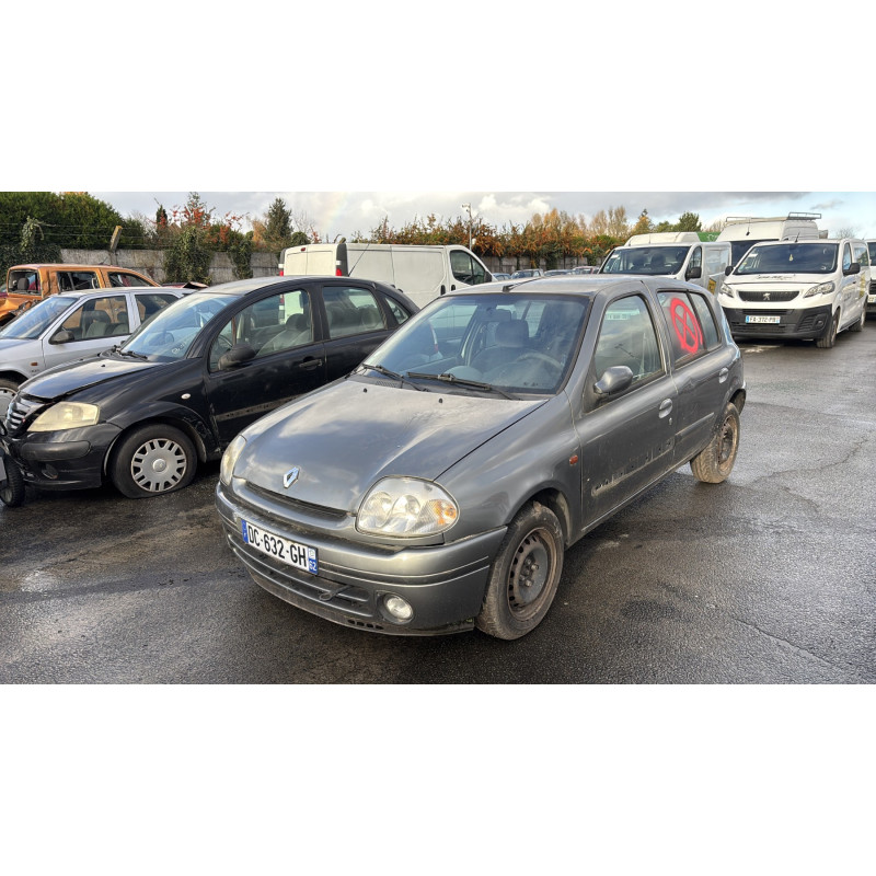 Aile avant droit RENAULT CLIO 2 Photo n°6