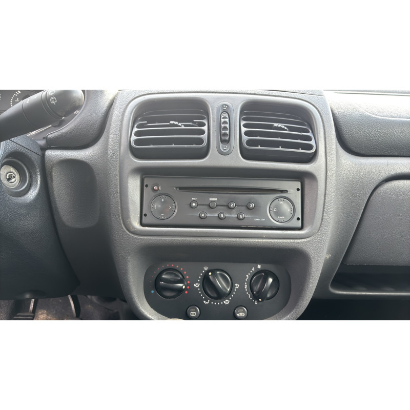Aile avant droit RENAULT CLIO 2 Photo n°20