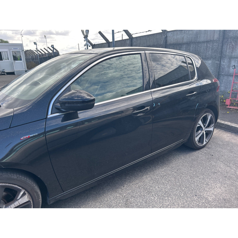 PEUGEOT 308 2 PHASE 2 1.2 PURETECH - 12V TURBO Photo n°14