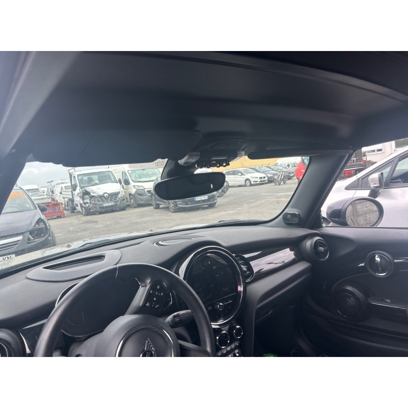 MINI MINI 3 F57 PHASE 2 CABRIOLET 1.5i - 12V TURBO COOPER Photo n°9