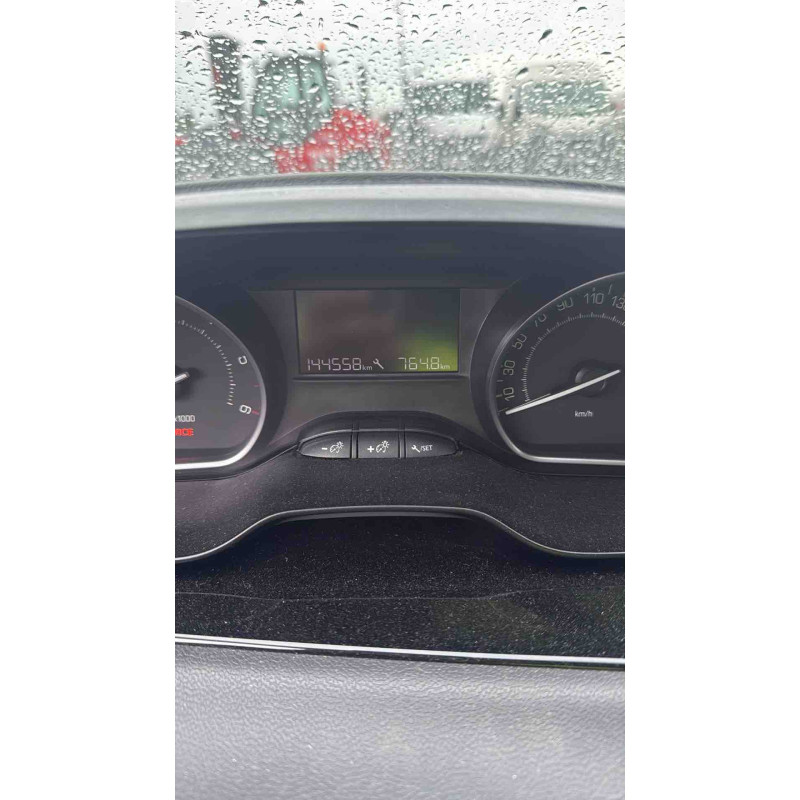 PEUGEOT 208 1 PHASE 2 1.6 BLUE HDI - 8V TURBO Photo n°24