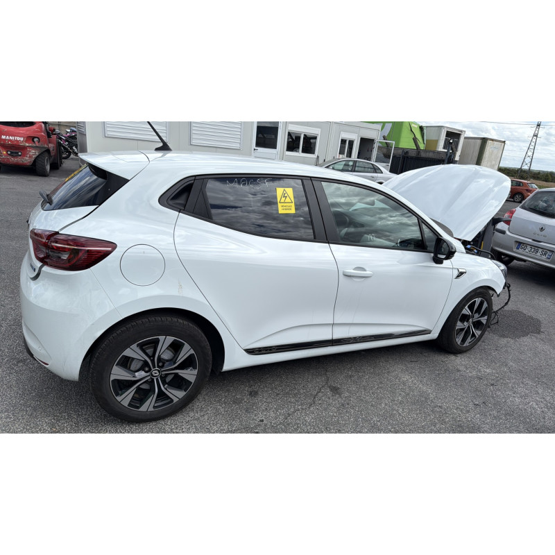 RENAULT CLIO 5 PHASE 1 1.6i - 16V SCE 145 E-TECH Photo n°7
