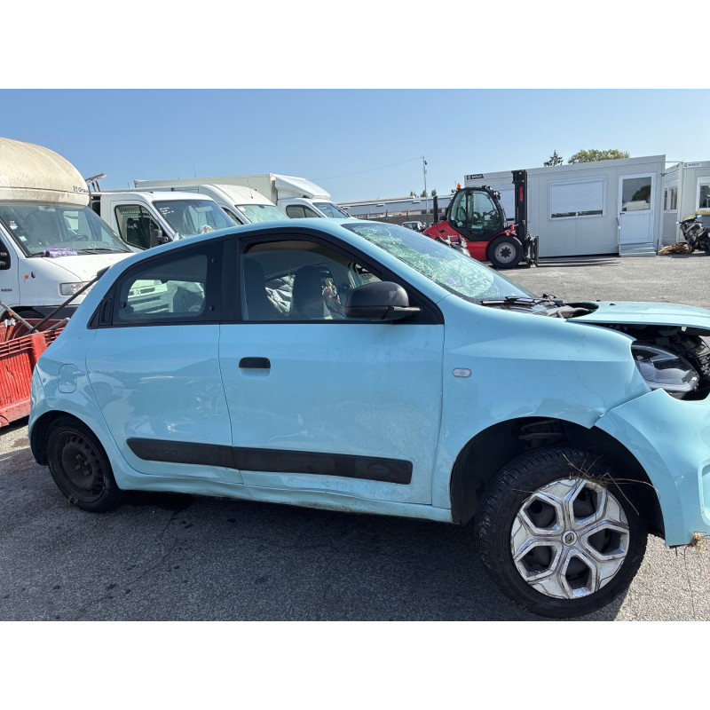 RENAULT TWINGO 3 PHASE 1 1.0i - 12V SCE 65 Photo n°5