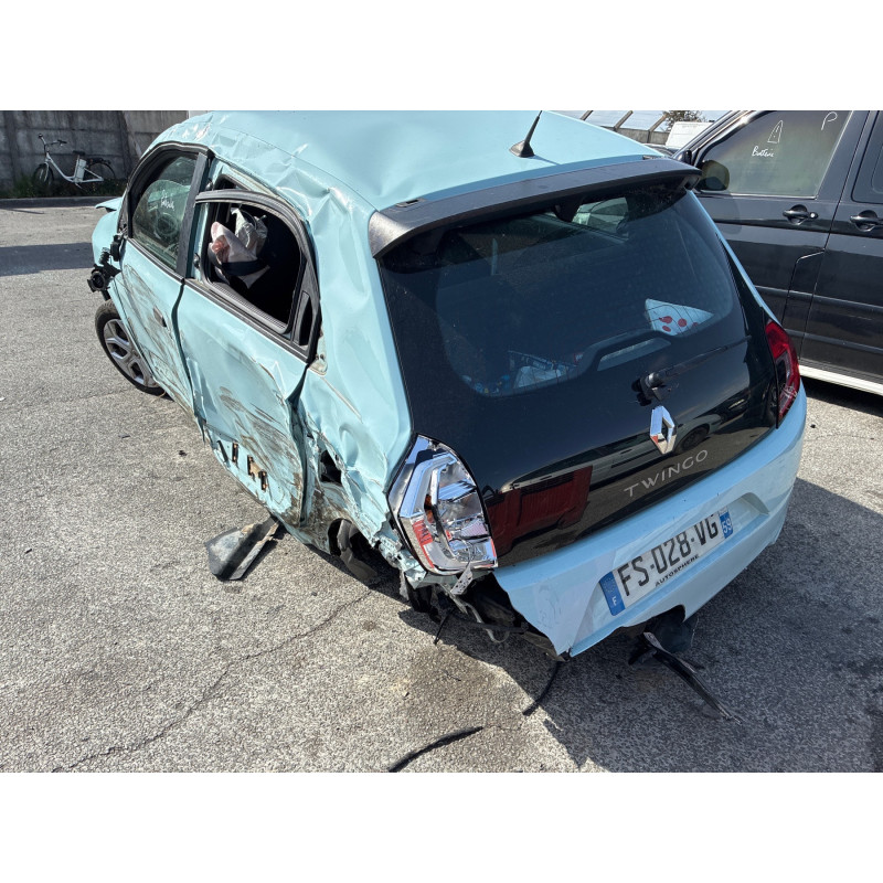 RENAULT TWINGO 3 PHASE 1 1.0i - 12V SCE 65 Photo n°7