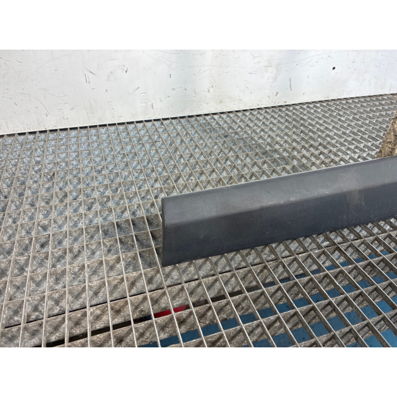 Baguette de porte arriere gauche  FIAT DOBLO 2 Photo n°4