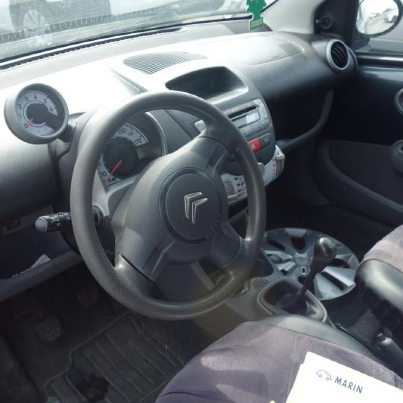 Pretensionneur de ceinture avant droit CITROEN C1 1 Photo n°8