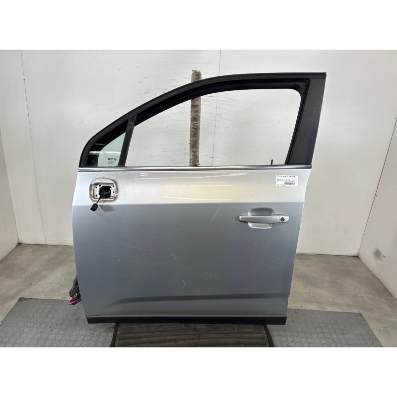Porte avant gauche CHEVROLET ORLANDO Photo n°1
