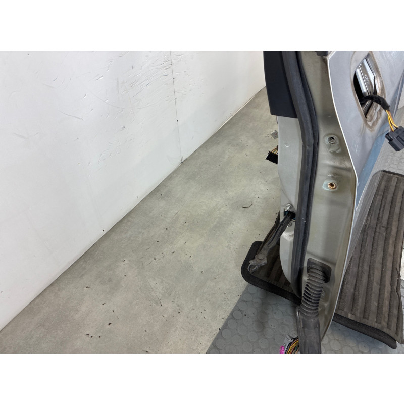 Porte avant gauche CHEVROLET ORLANDO Photo n°3