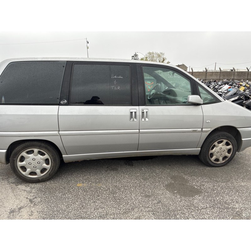 Aile avant droit PEUGEOT 806 Photo n°9