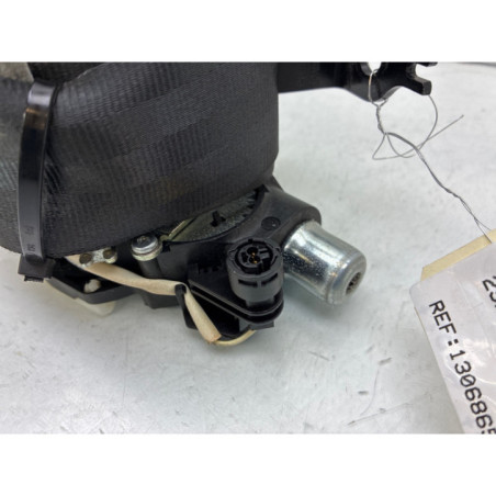 Pretensionneur de ceinture avant droit VOLKSWAGEN POLO 5