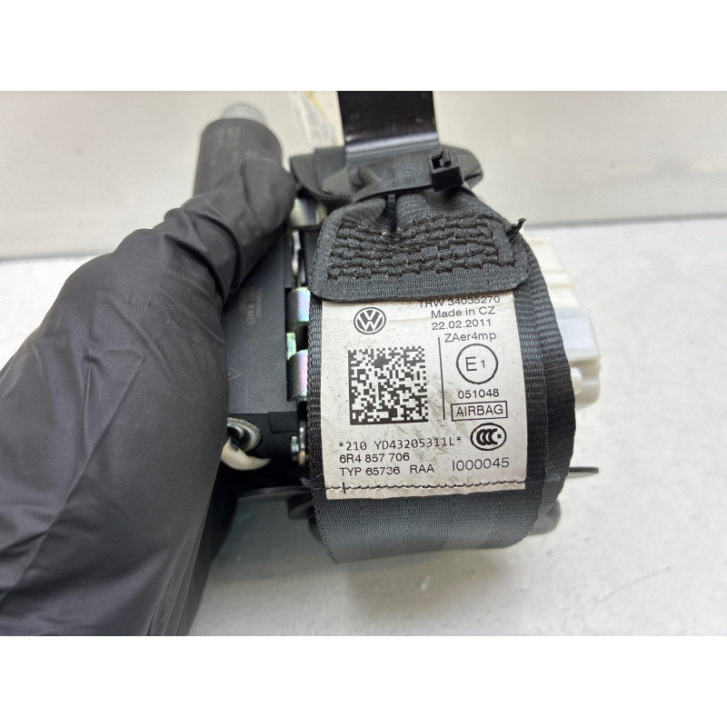 Pretensionneur de ceinture avant droit VOLKSWAGEN POLO 5 Photo n°4