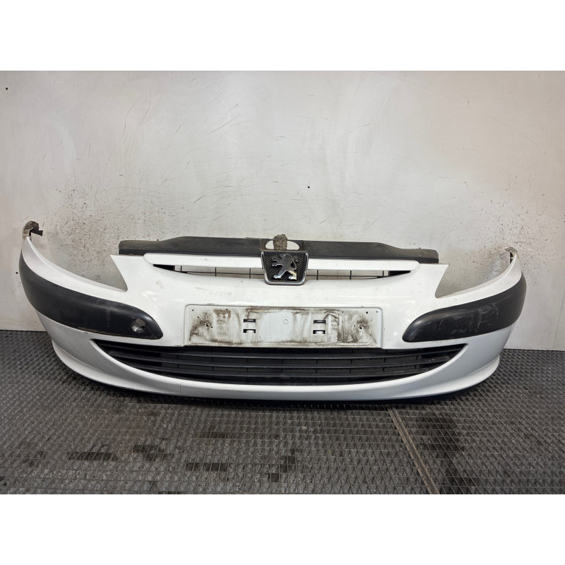 Pare choc avant PEUGEOT 307 Photo n°4