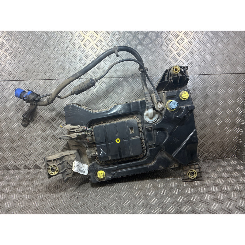 Reservoir AdBlue PEUGEOT 308 2 Photo n°5