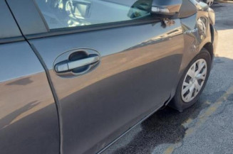 Pedale de frein TOYOTA YARIS 3