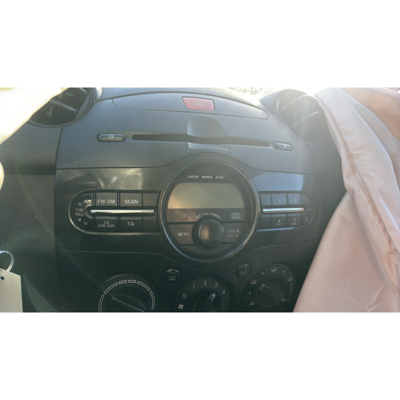 Aile avant droit MAZDA 2 2 Photo n°19