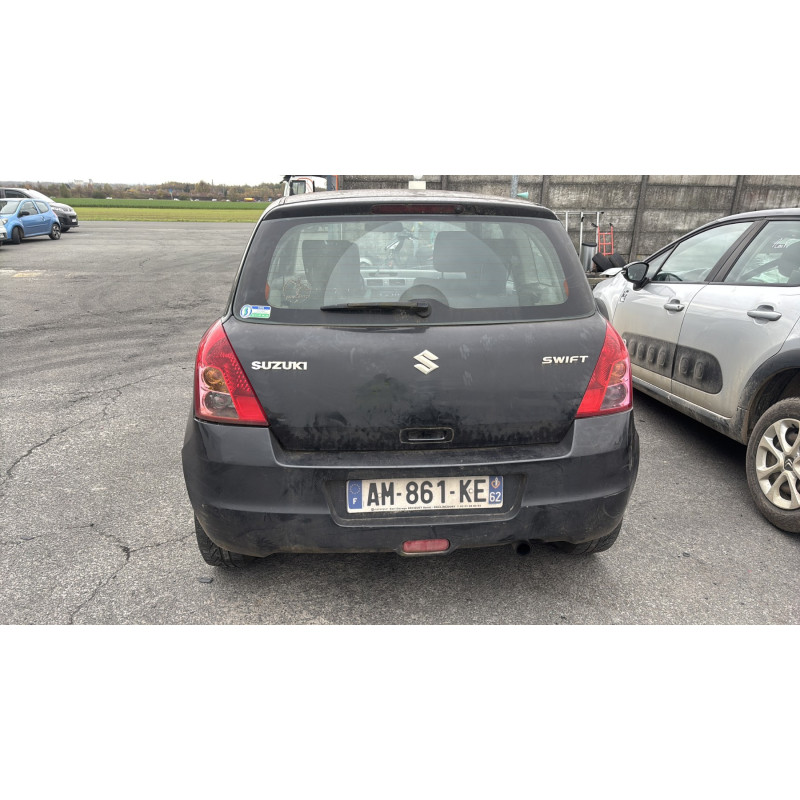 Aile avant droit SUZUKI SWIFT 3 Photo n°8