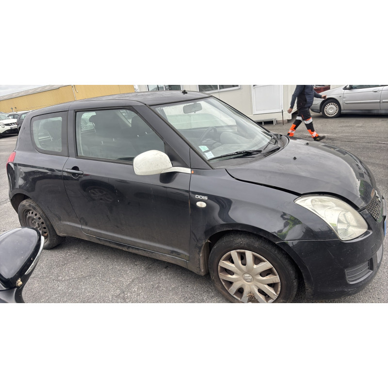 Aile avant droit SUZUKI SWIFT 3 Photo n°10