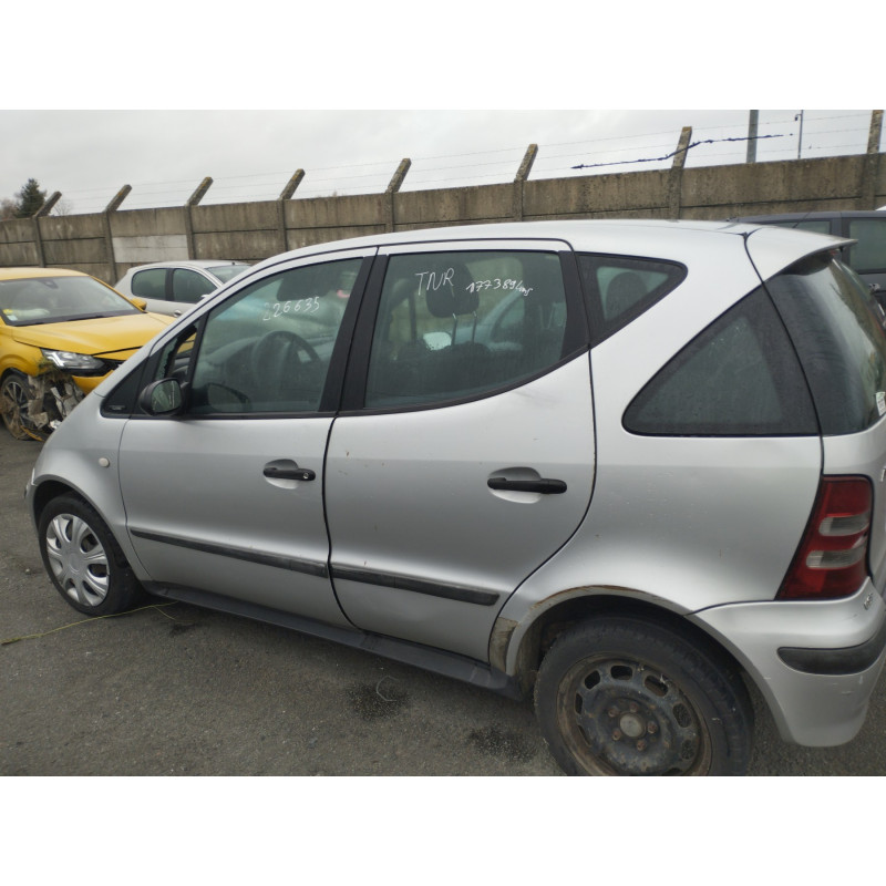 Feu arriere principal droit (feux) MERCEDES CLASSE A 168 Photo n°12