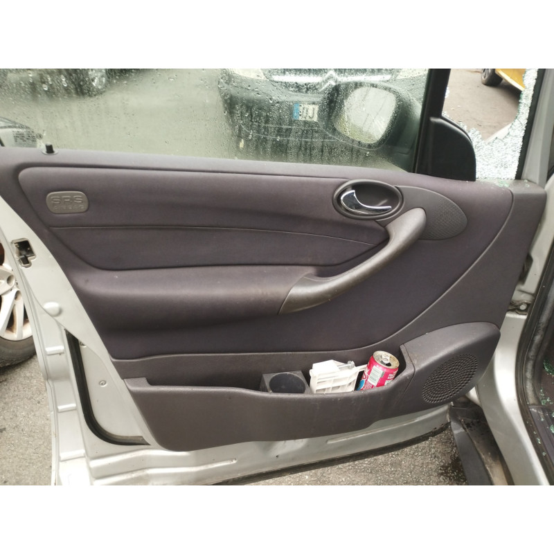 Feu arriere principal droit (feux) MERCEDES CLASSE A 168 Photo n°15
