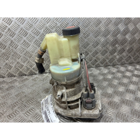 Pompe de direction RENAULT MASTER 3 Photo n°1