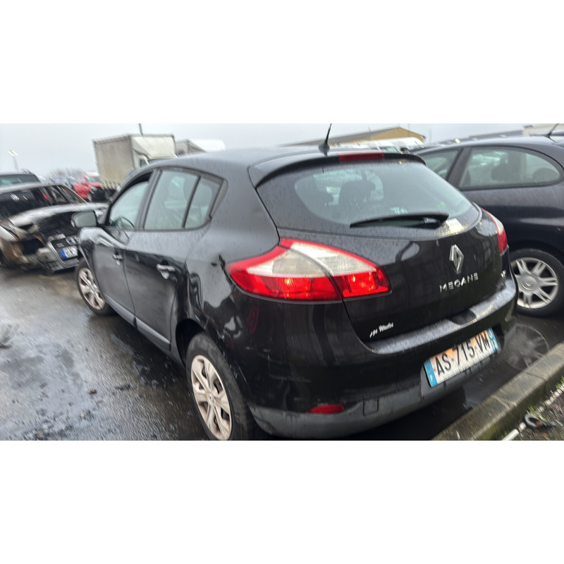 Face avant RENAULT MEGANE 3 Photo n°11