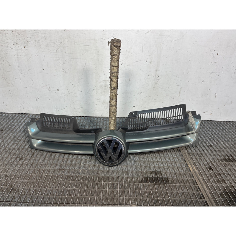 Calandre VOLKSWAGEN GOLF 5 Photo n°3