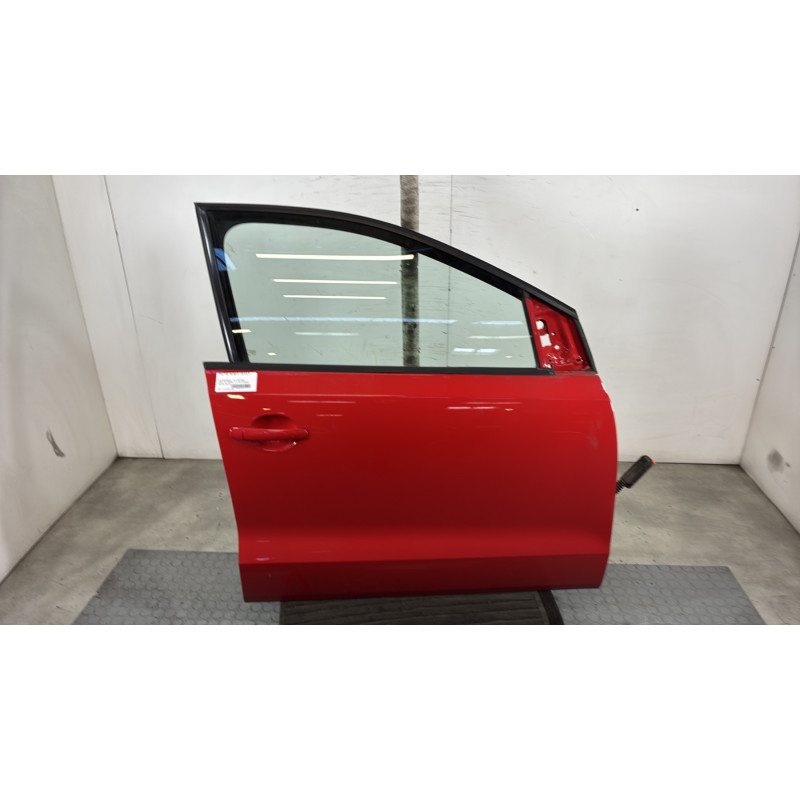 Porte avant droit VOLKSWAGEN POLO 5 Photo n°1