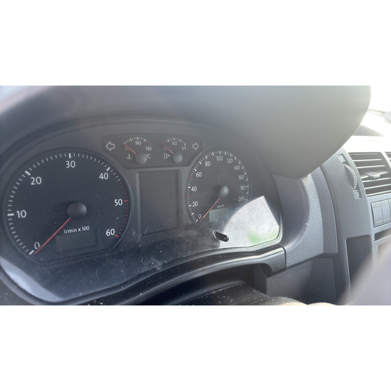 Optique avant principal gauche (feux)(phare) VOLKSWAGEN POLO 4 Photo n°20