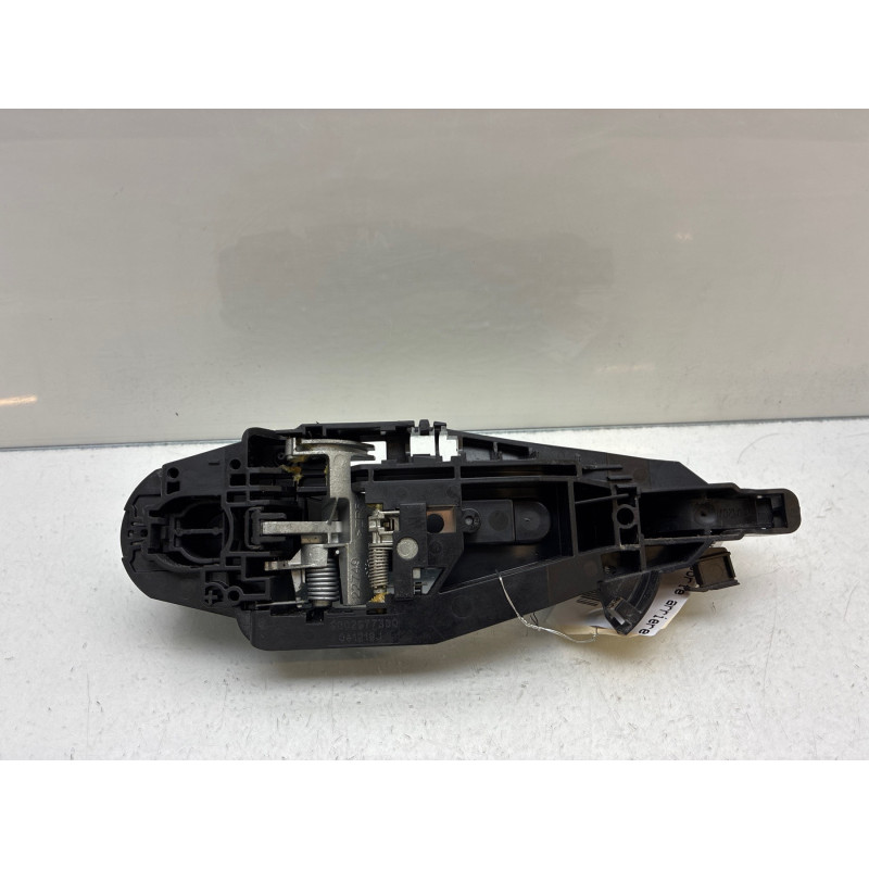 Poignee porte arriere gauche OPEL CORSA F Photo n°1