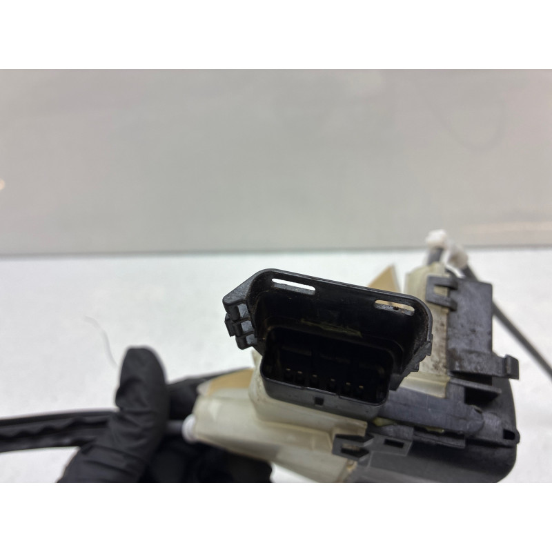 Serrure arriere gauche OPEL CORSA F Photo n°7