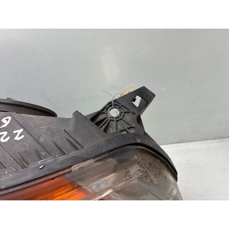 Optique avant principal droit (feux)(phare) CITROEN C3 PICASSO Photo n°2