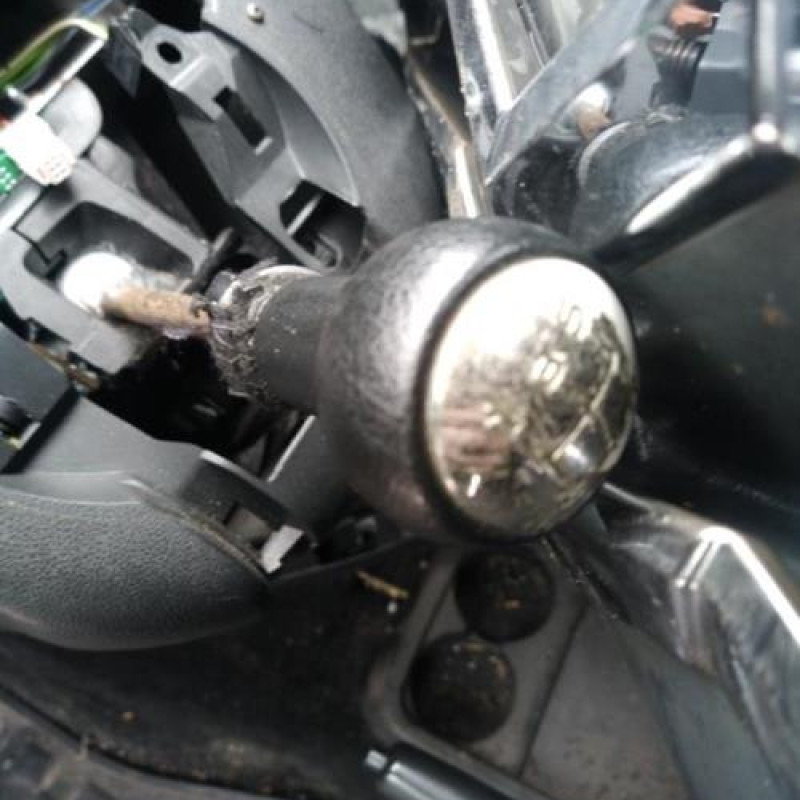 Pretensionneur de ceinture avant droit CITROEN BERLINGO 2 Photo n°9