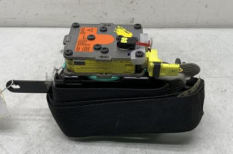 Pretensionneur de ceinture avant droit TOYOTA VERSO