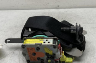 Pretensionneur de ceinture avant droit TOYOTA VERSO