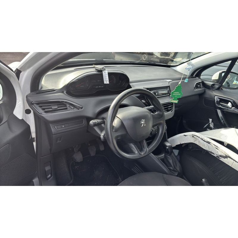 Poignee porte arriere gauche PEUGEOT 208 1 Photo n°19