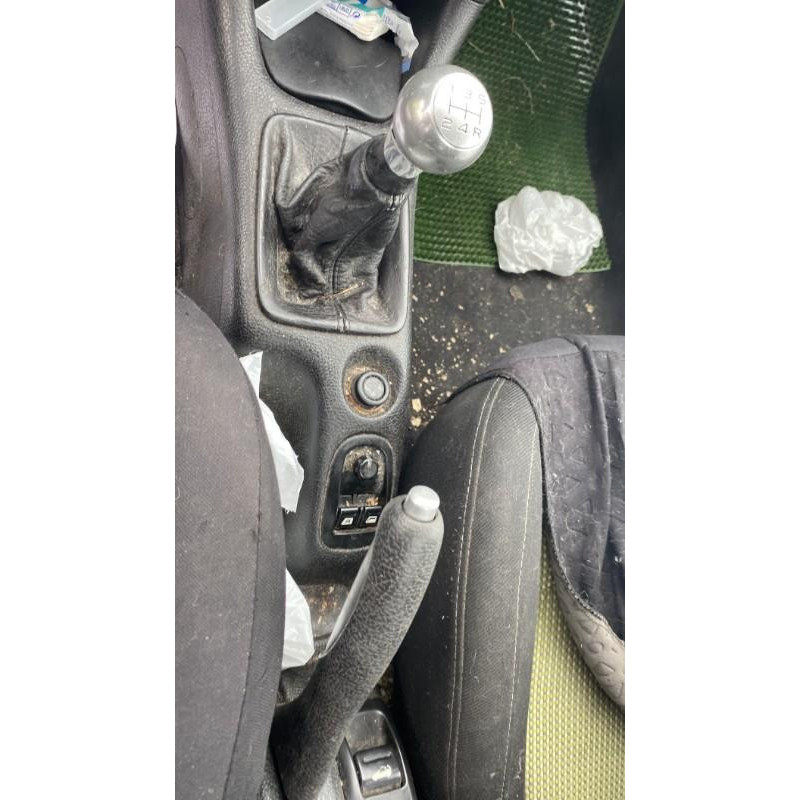 Porte avant gauche PEUGEOT 206 Photo n°16