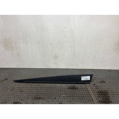 Baguette de porte avant gauche RENAULT CLIO 4