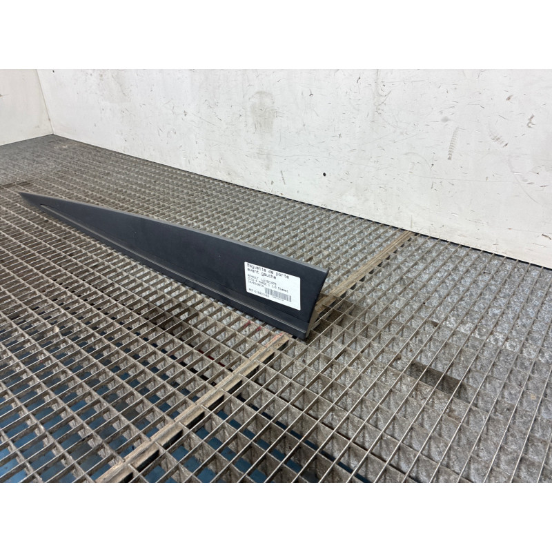 Baguette de porte avant gauche RENAULT CLIO 4 Photo n°4