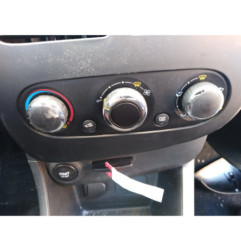 Baguette de porte avant gauche RENAULT CLIO 4