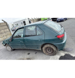 Baguette de porte avant droite PEUGEOT 306