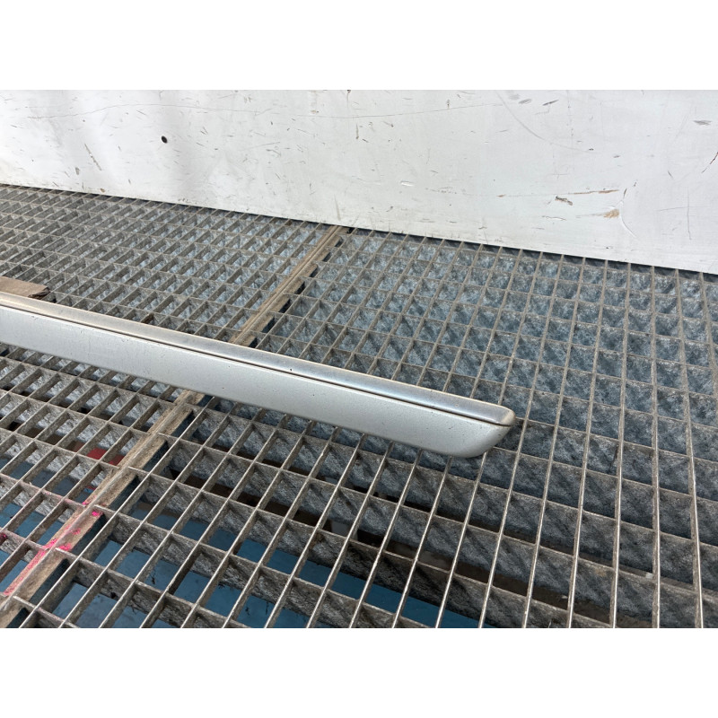 Baguette de porte avant droite PEUGEOT 407 Photo n°4