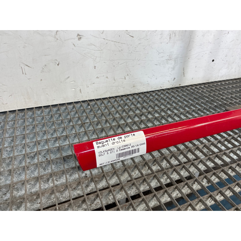Baguette de porte avant droite VOLKSWAGEN GOLF 5 Photo n°4