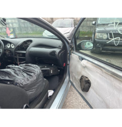 Baguette de coffre PEUGEOT 206