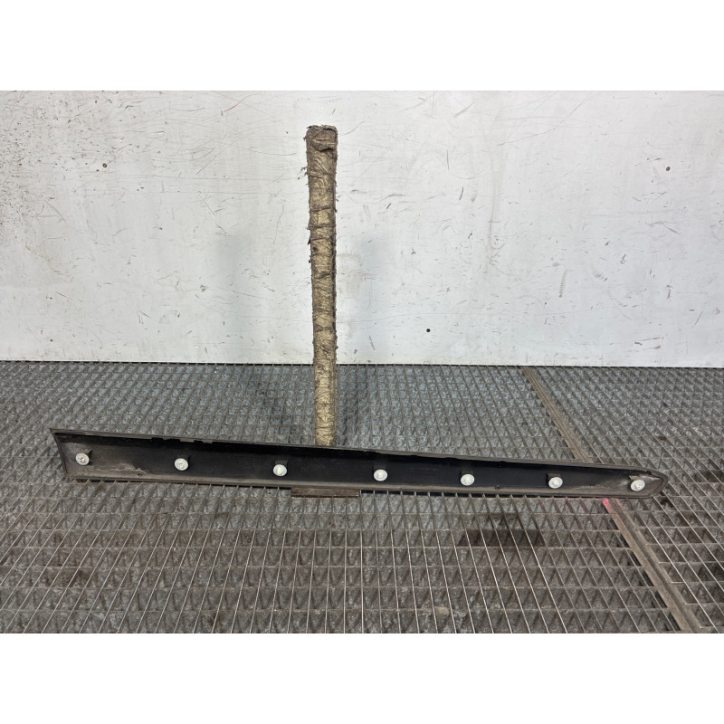 Baguette de porte avant gauche FIAT DOBLO 2 Photo n°3