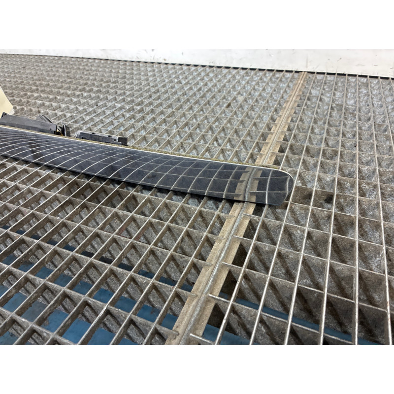 Baguette de coffre MERCEDES CLASSE B 245 Photo n°5
